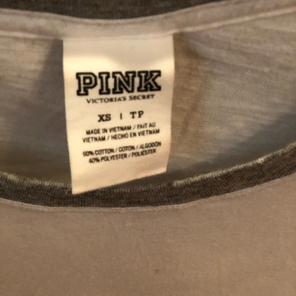 VS Pink T-shirt - Picture 3 of 3